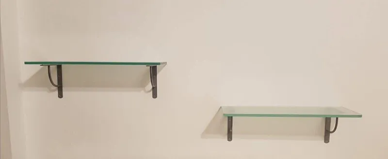 Mensole in vetro a muro