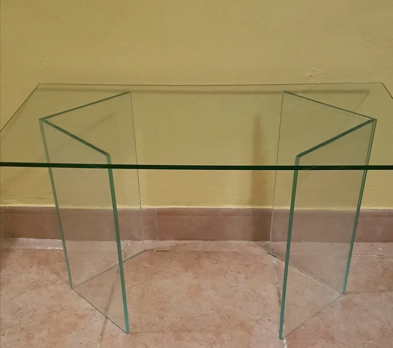 Tavolino in vetro su misura